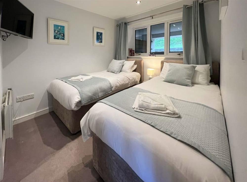 Twin bedroom at Sandpiper 1 in Brixham, Devon