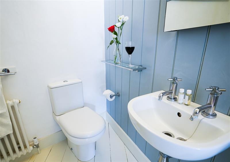 This is the bathroom (photo 2) at Sandpiper Cottage, Aldeburgh, Aldeburgh