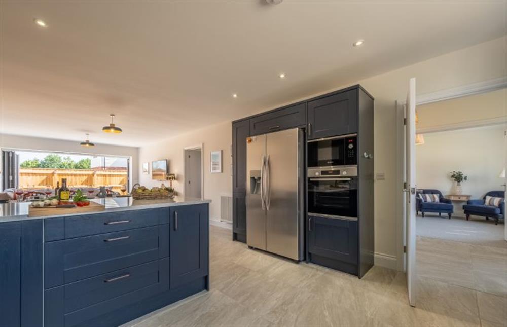 Kitchen with fridge, freezer with water dispenser (photo 2) at Sandpiper House, Ingoldisthorpe near Kings Lynn