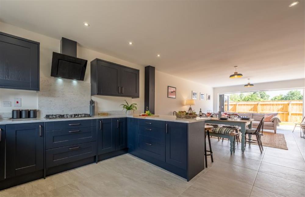 The open-plan kitchen/living/dining area (photo 2) at Sandpiper House, Ingoldisthorpe near Kings Lynn