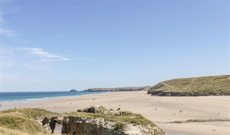 The setting around Sandpiper