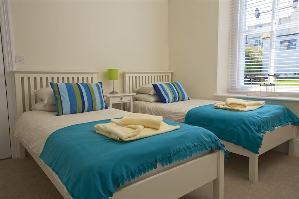 Twin bedroom on the first floor (photo 2) at Sandpiper in , Salcombe