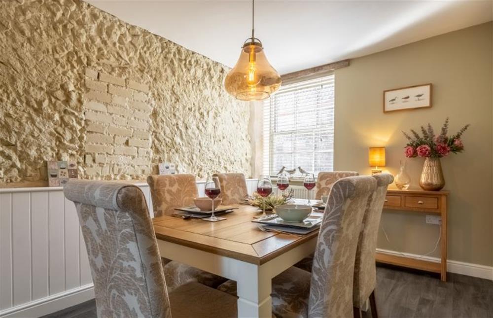 Sandpiperfts Cottage: Spacious dining room. at Sandpipers Cottage, South Creake near Fakenham
