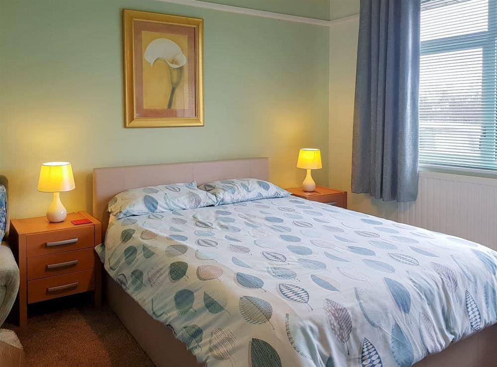 Comfortable double bedroom at Sandringham Heights in Paignton, Devon