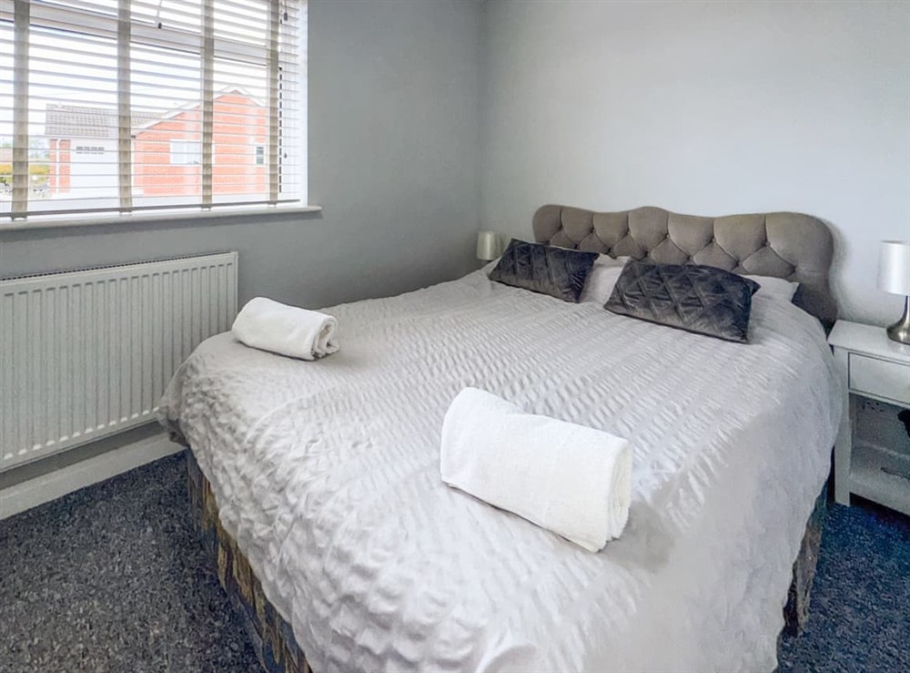 Double bedroom at Sandringham House in Heacham, Norfolk
