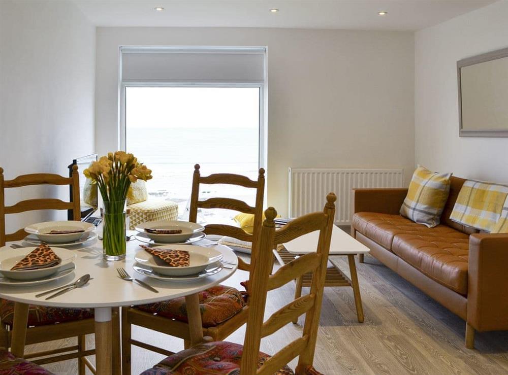 Convenient dining area at Upper Sandstell Point, 