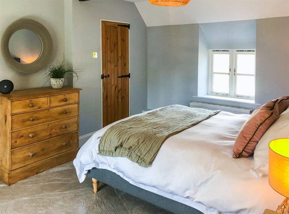 Double bedroom (photo 2) at Sandstones in Niton, Isle of Wight