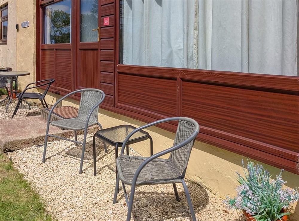 Sitting-out-area (photo 2) at Sandy Cott in Kilkhampton, Cornwall