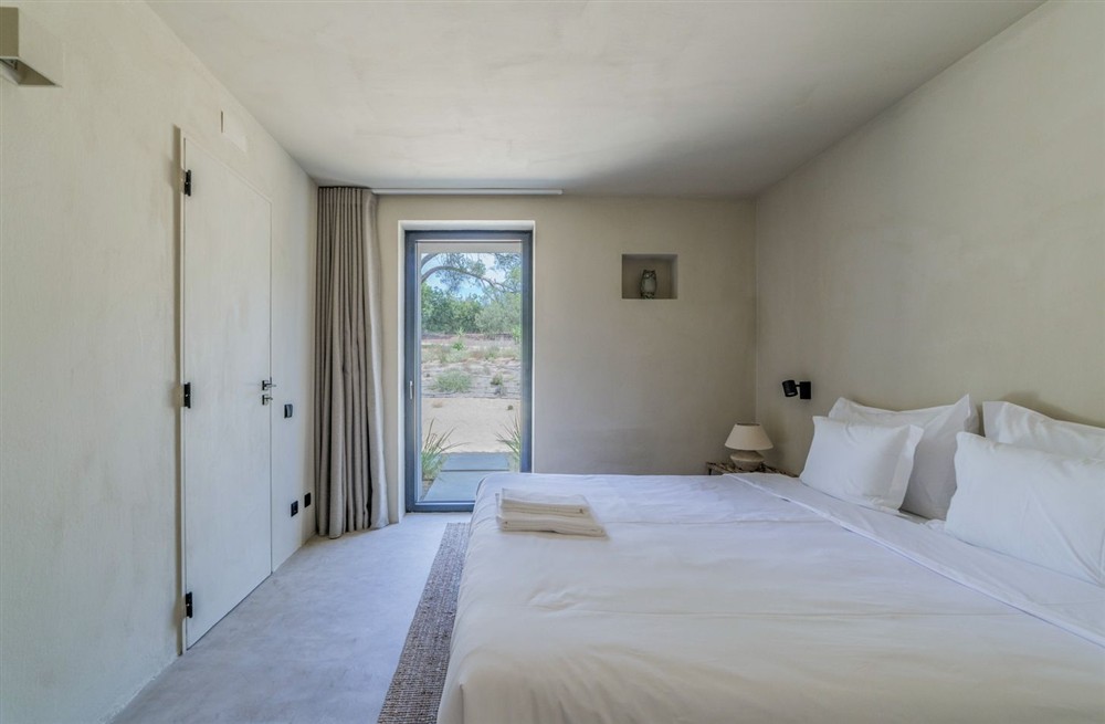Sandy Crab Villa