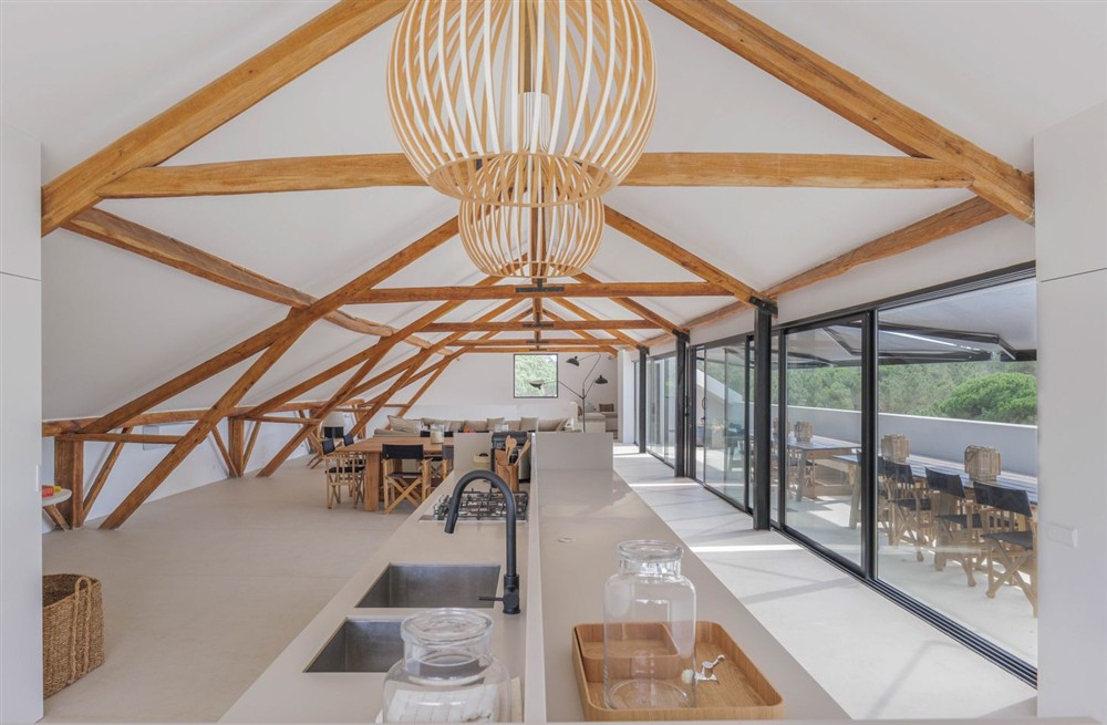 Sandy Crab Villa