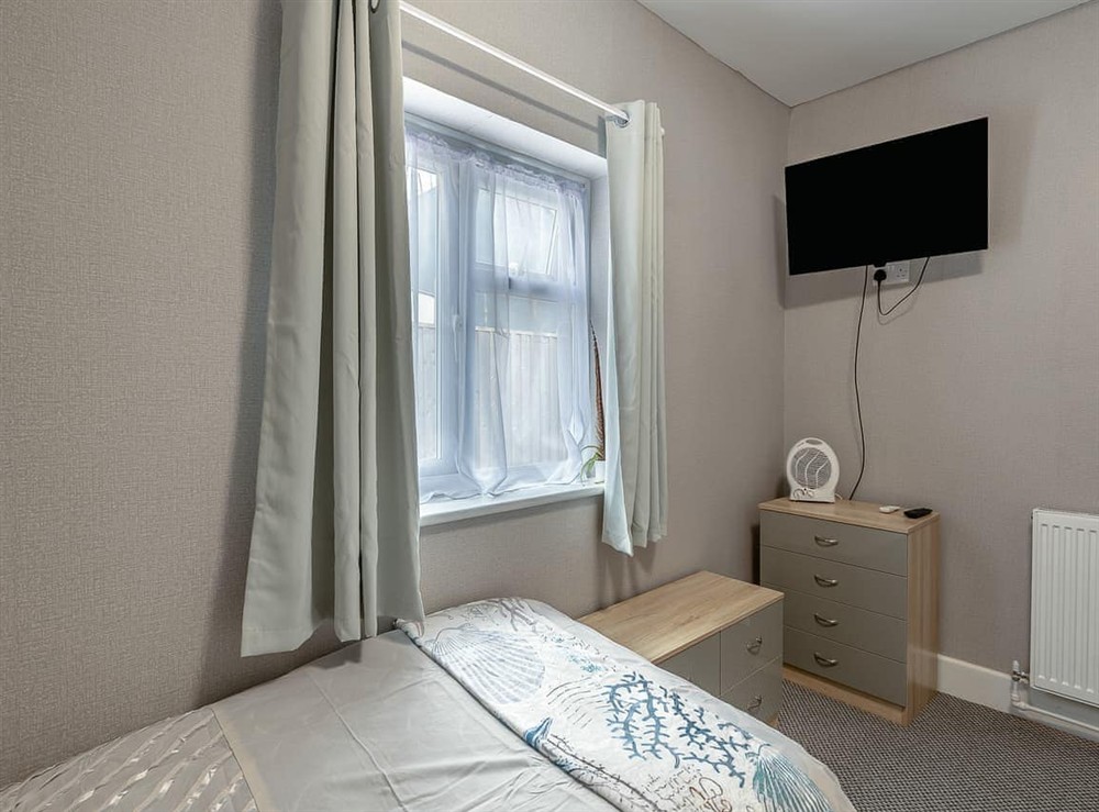 Twin bedroom (photo 3) at Sandy Lodge in Chapel St Leonards, Lincolnshire