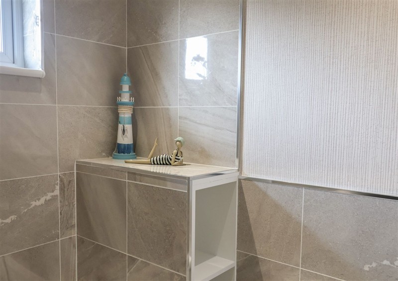 Bathroom (photo 2) at Sandy Snug, Bacton