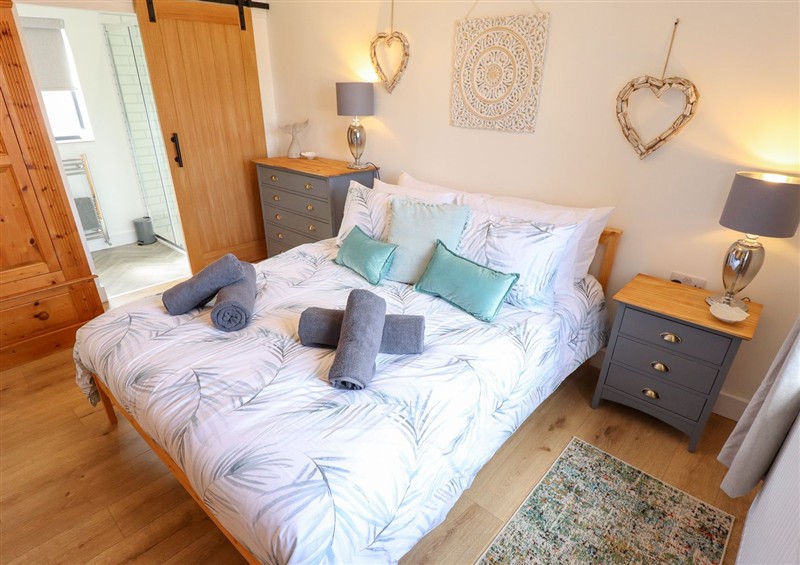One of the 3 bedrooms at Sandy Toes, Sutton-On-Sea