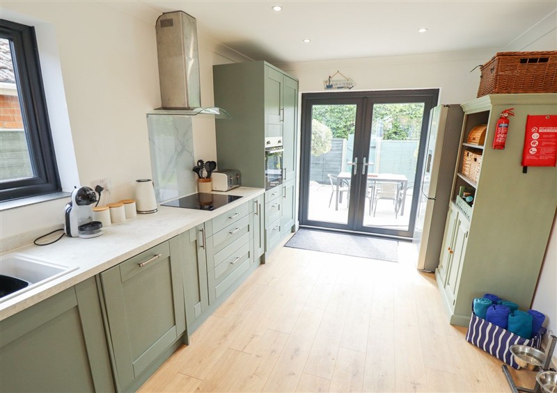 The kitchen (photo 2) at Sandy Toes, Sutton-On-Sea