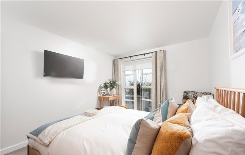 This is a bedroom (photo 3) at Sandyford, Cornwall