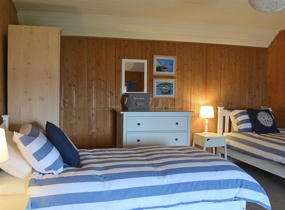 Twin bedroom at Sandys Hoose in Tain, Ross-Shire