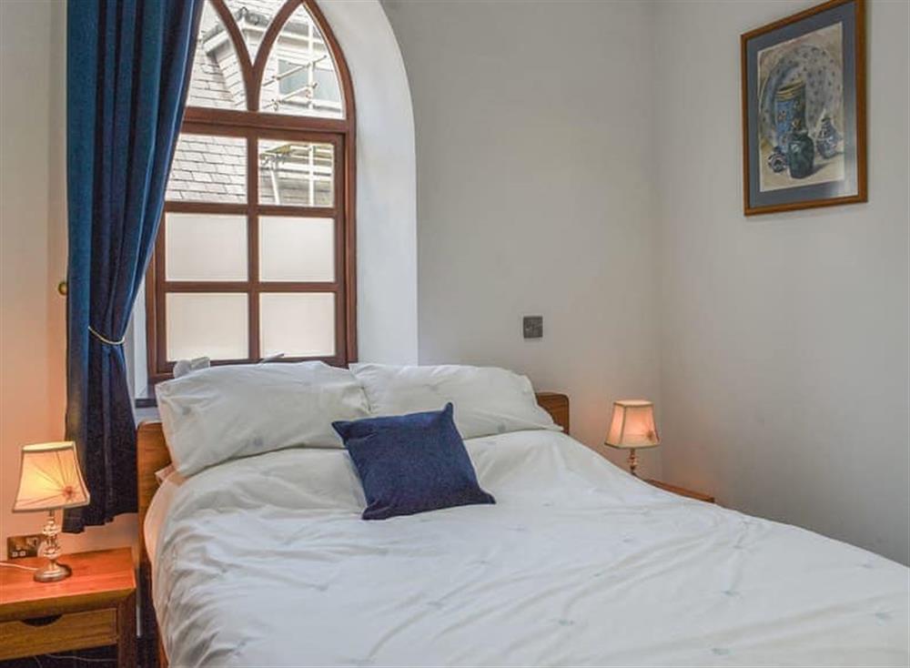 Double bedroom at Sant Pedr in Amlwch, Anglesey, Gwynedd