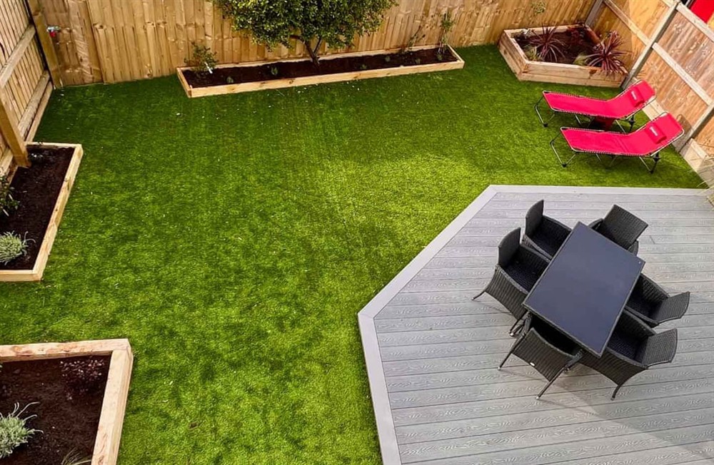 Decking (photo 2) at Sarum in Boscastle, Cornwall