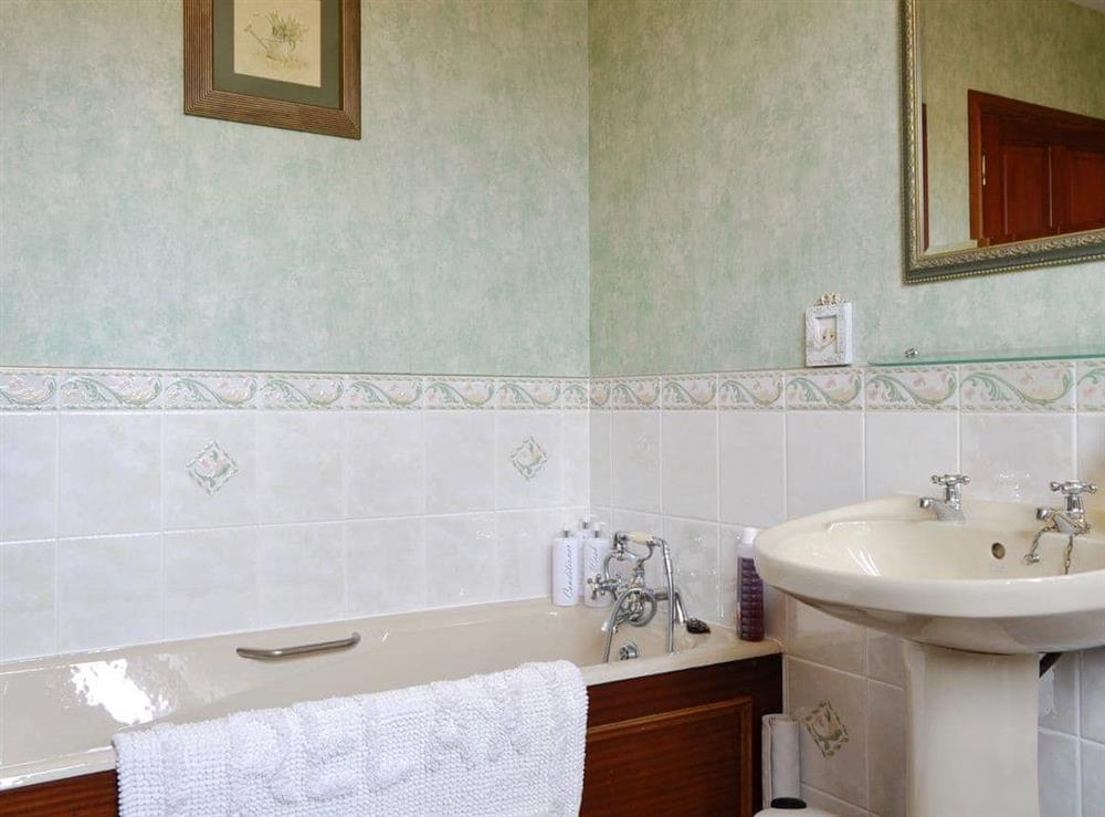 Bathroom at Sauchenshaw Cottage in Stonehaven, Aberdeenshire