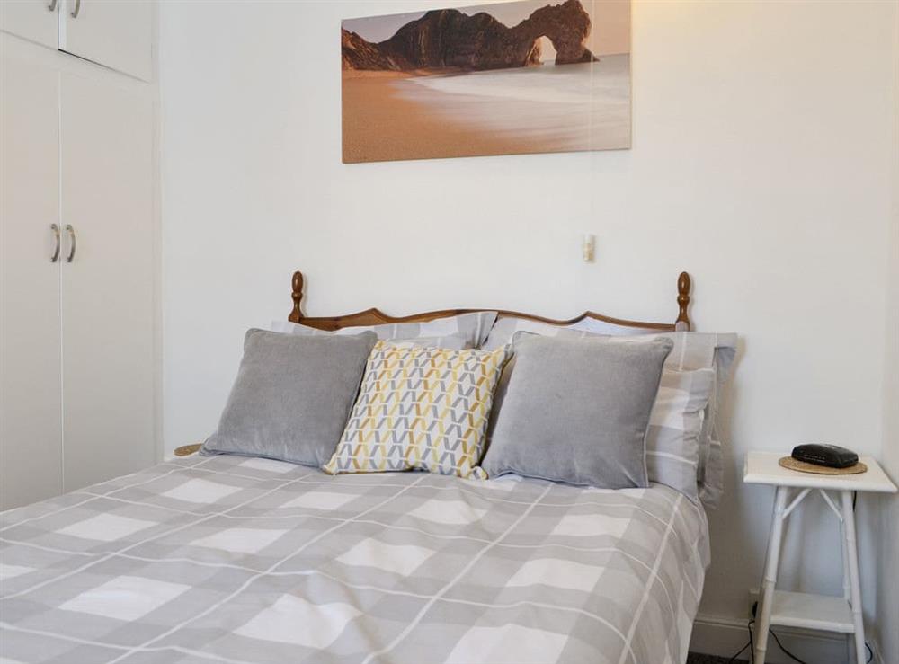 Double bedroom (photo 3) at Say Shells in Filey, North Yorkshire