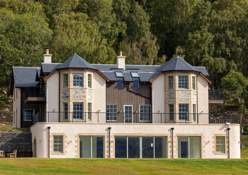 The setting at Schiehallion House, Pitlochry