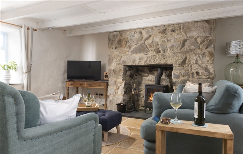 This is the living room at School Cottage, Cornwall