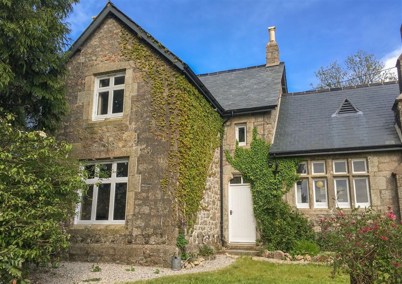 This is the setting of School House at School House, Ivybridge