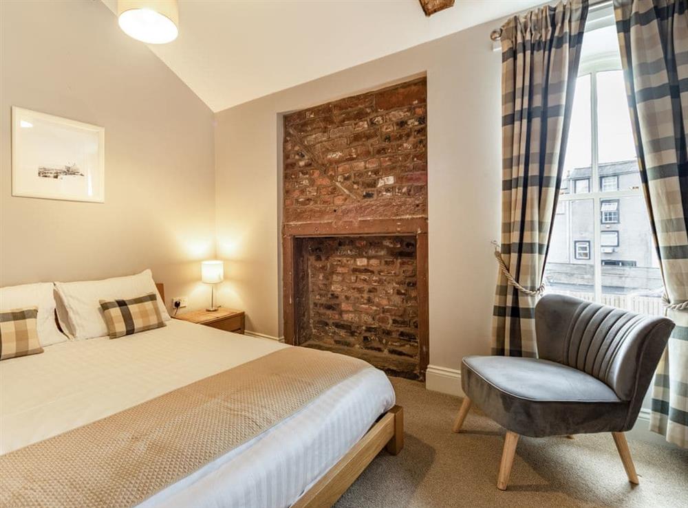 Double bedroom at The Scotch Arms Mews, 