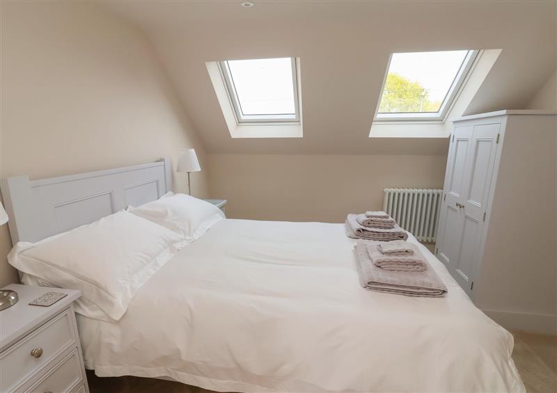 One of the 4 bedrooms (photo 2) at Scottwil, Newton Upon Derwent near Wilberfoss