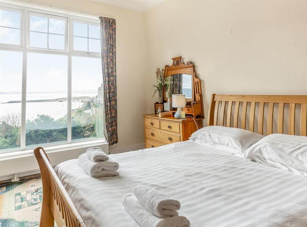 Double bedroom at Sea and Sands in Barmouth, Gwynedd