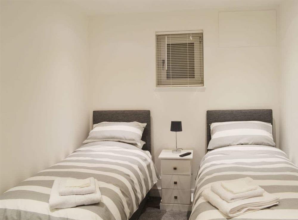 Twin bedroom at Sea Blue Cottage in Scarborough, North Yorkshire