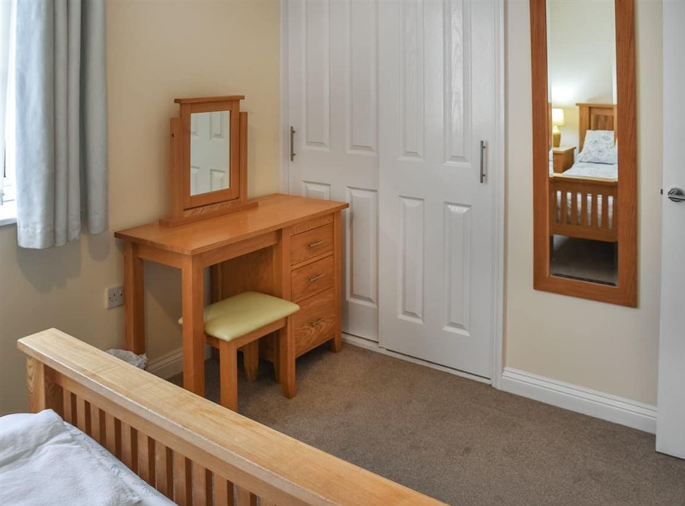 Double bedroom (photo 2) at Sea Breeze in Bacton, Norfolk