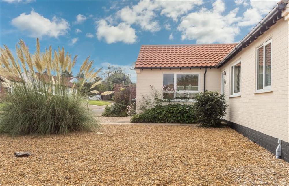 Sea Breeze is in a quiet residential area off the main road at Sea Breeze, Brancaster near Kings Lynn