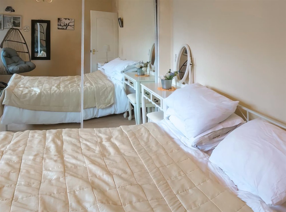 Double bedroom at Sea Breeze Gardens in Ayr, Ayrshire