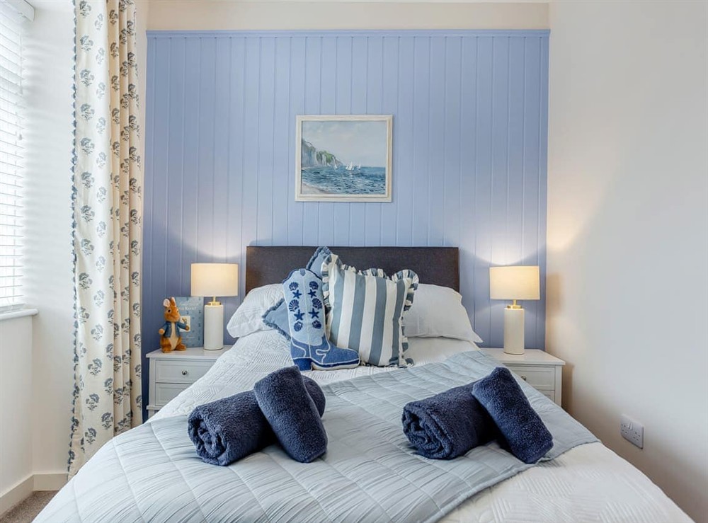 Double bedroom (photo 7) at Sea Breezes in Ballintore, Ross-Shire
