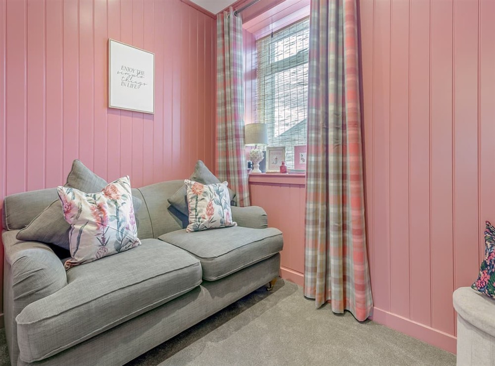 Sitting room at Sea Breezes in Ballintore, Ross-Shire