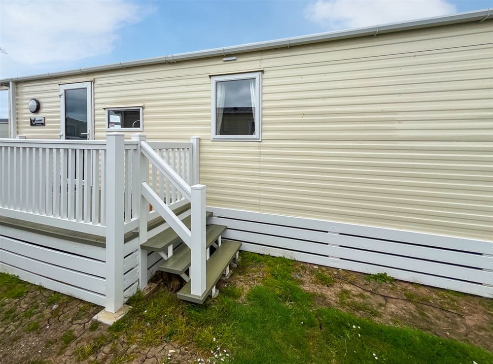Exterior (photo 2) at Sea escape in Camber, Rye, East Sussex