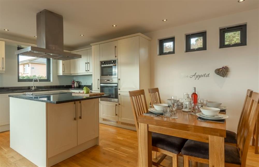 Dining and kitchen area at Sea Gem, Chapel Porth, St Agnes