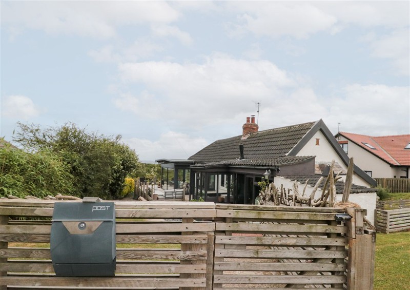 The setting at Sea Haven, Hunmanby Gap near Primrose Valley