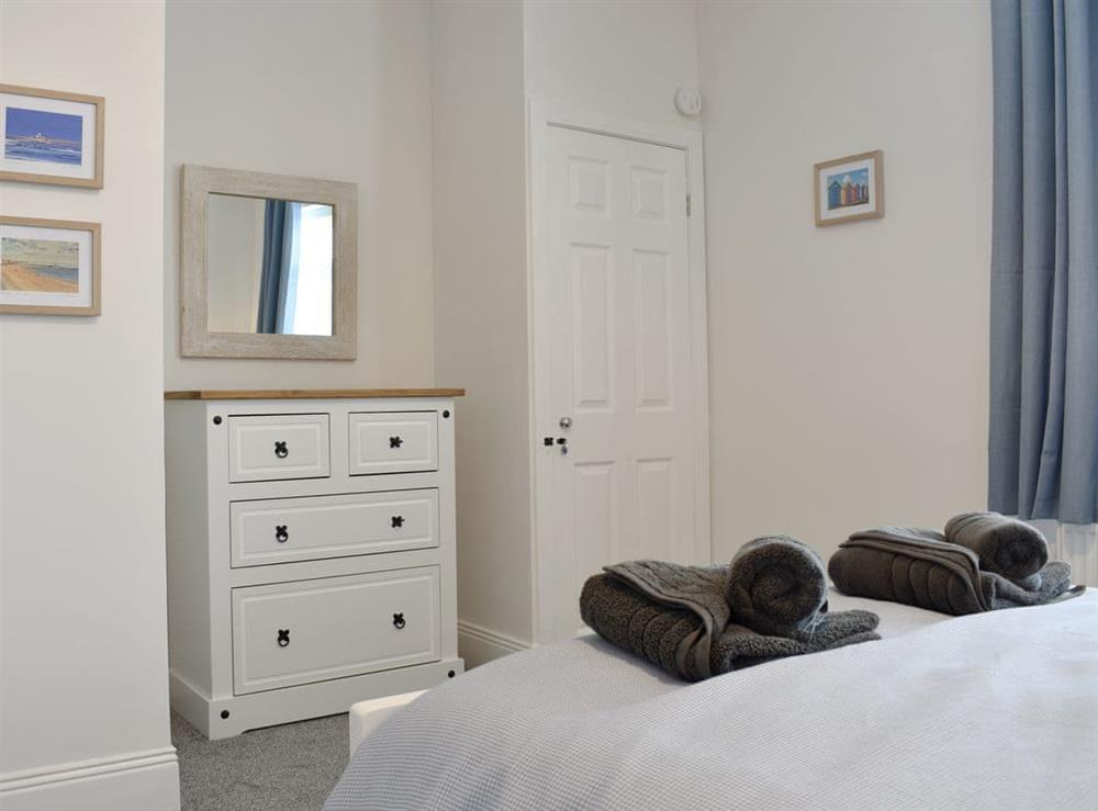 Double bedroom (photo 2) at Sea Haven in Newbiggin-by-the-Sea, Northumberland