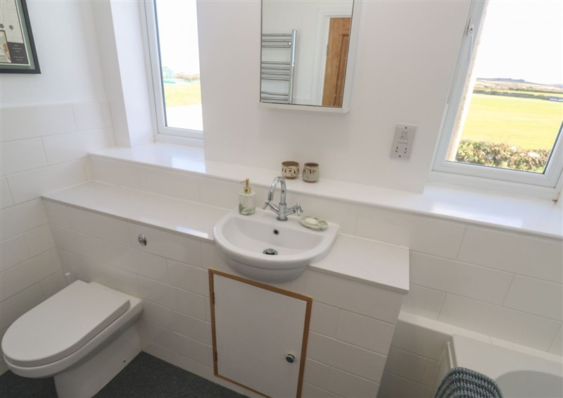 This is the bathroom at Sea Holly, St Just