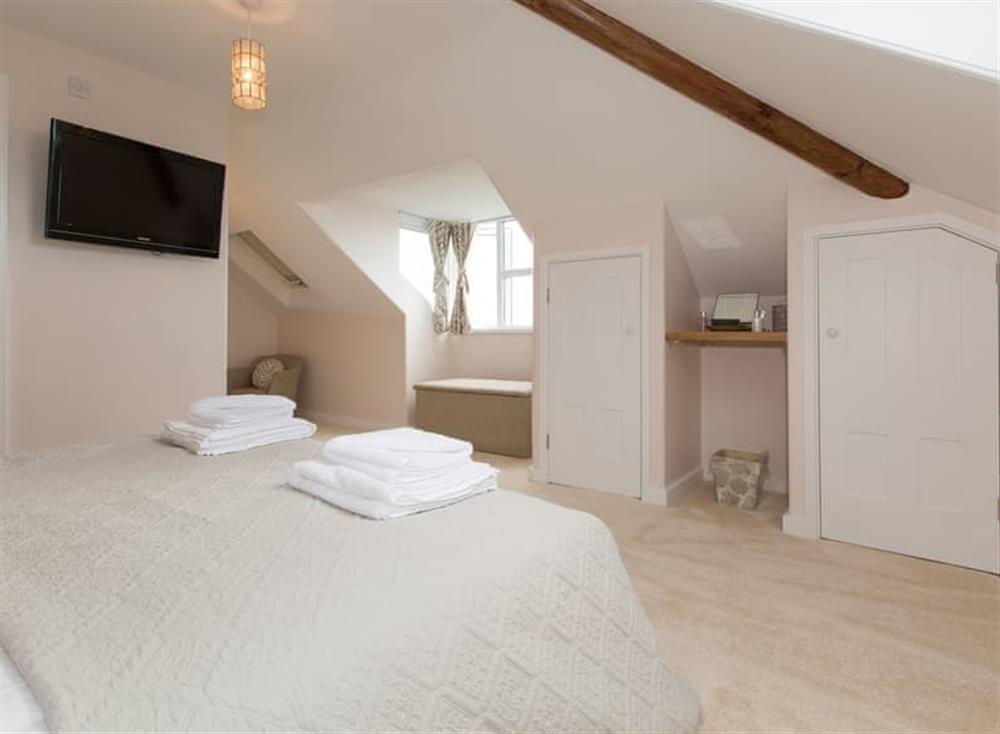Double bedroom (photo 2) at Sea Home in Praa Sands, Penzance