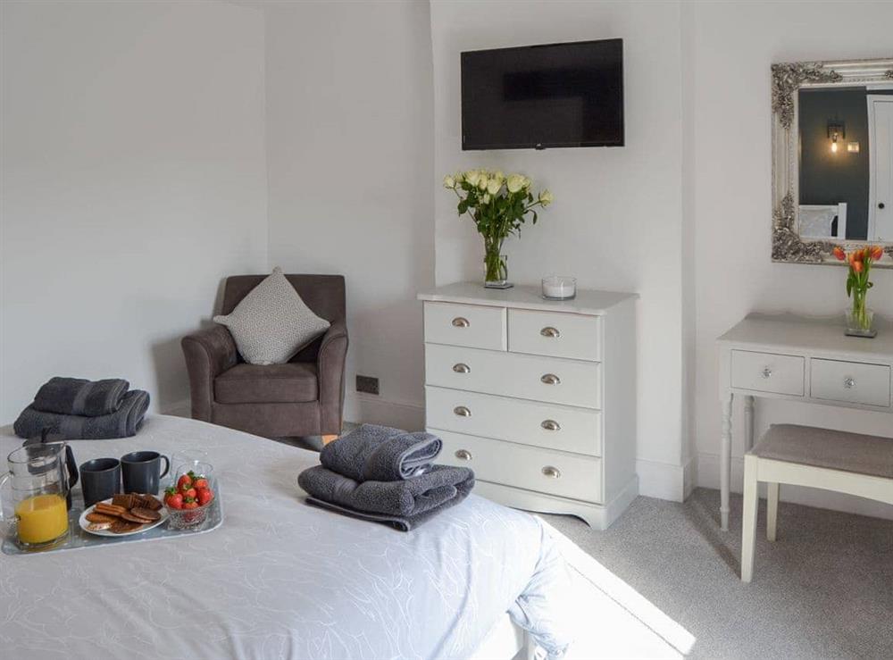 Double bedroom (photo 3) at Sea La Vie in Sheringham, Norfolk