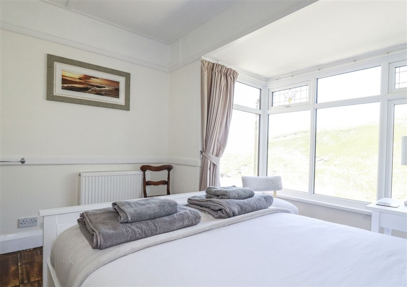 One of the 3 bedrooms (photo 2) at Sea Ledge, Trebarwith Strand near Tintagel