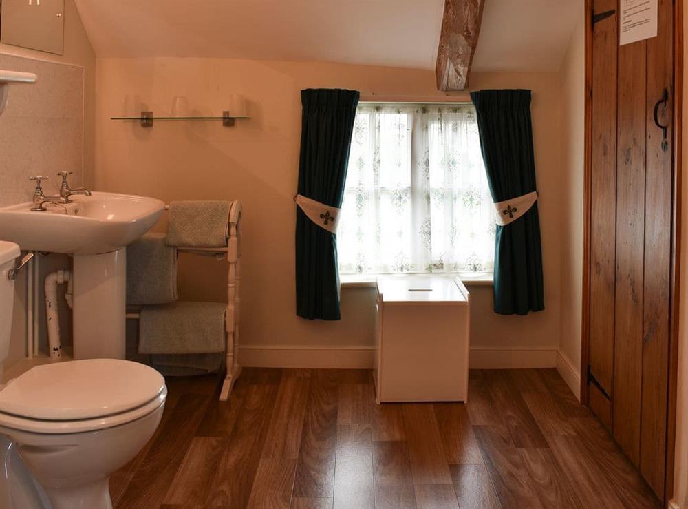 Shower room at Vista Cottage, 