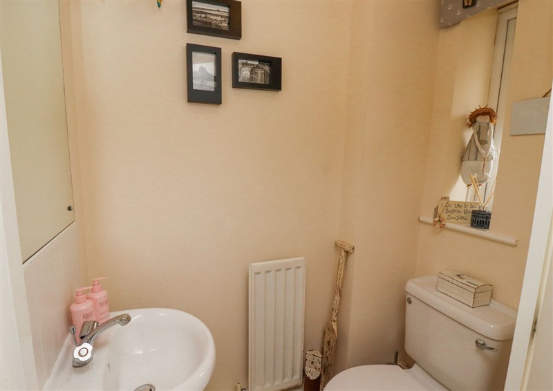 This is the bathroom at Sea Shore, Seahouses