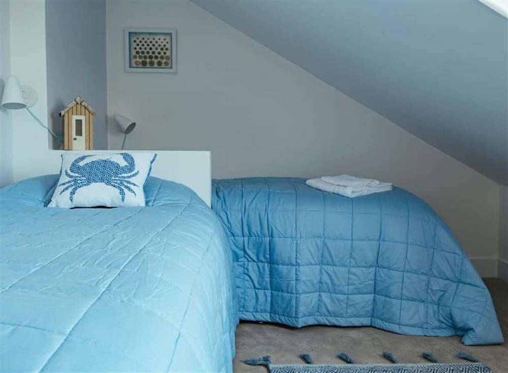 Twin bedroom at Sea Song in Middleton-on-Sea, England