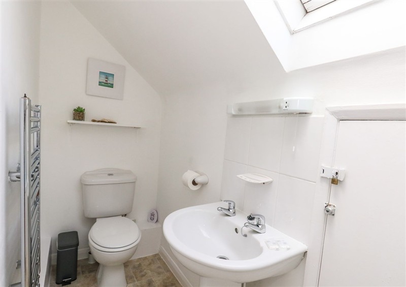 Bathroom at Sea Spray, Bowleaze