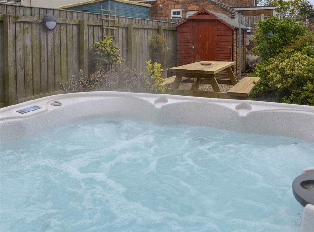 Hot tub at Sea The Stars in Hornsea, North Humberside
