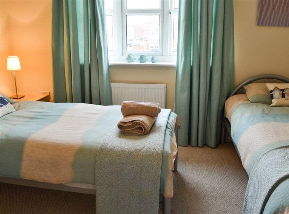 Twin bedroom at Sea Thistle Cottage in Flamborough, near Bridlington, Yorkshire, North Humberside